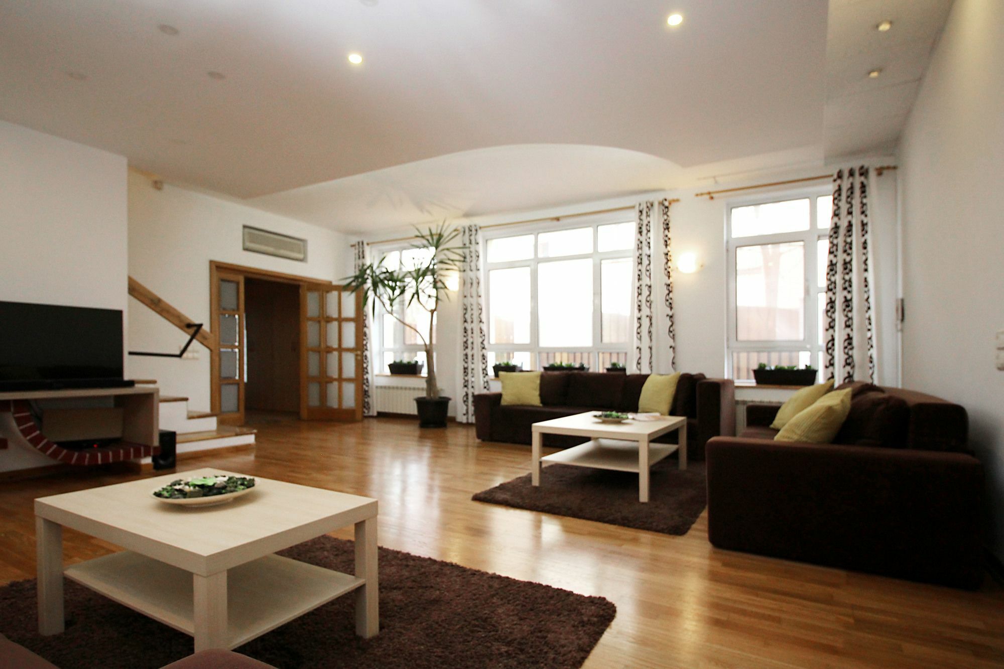Central Villa Bukares Bagian luar foto