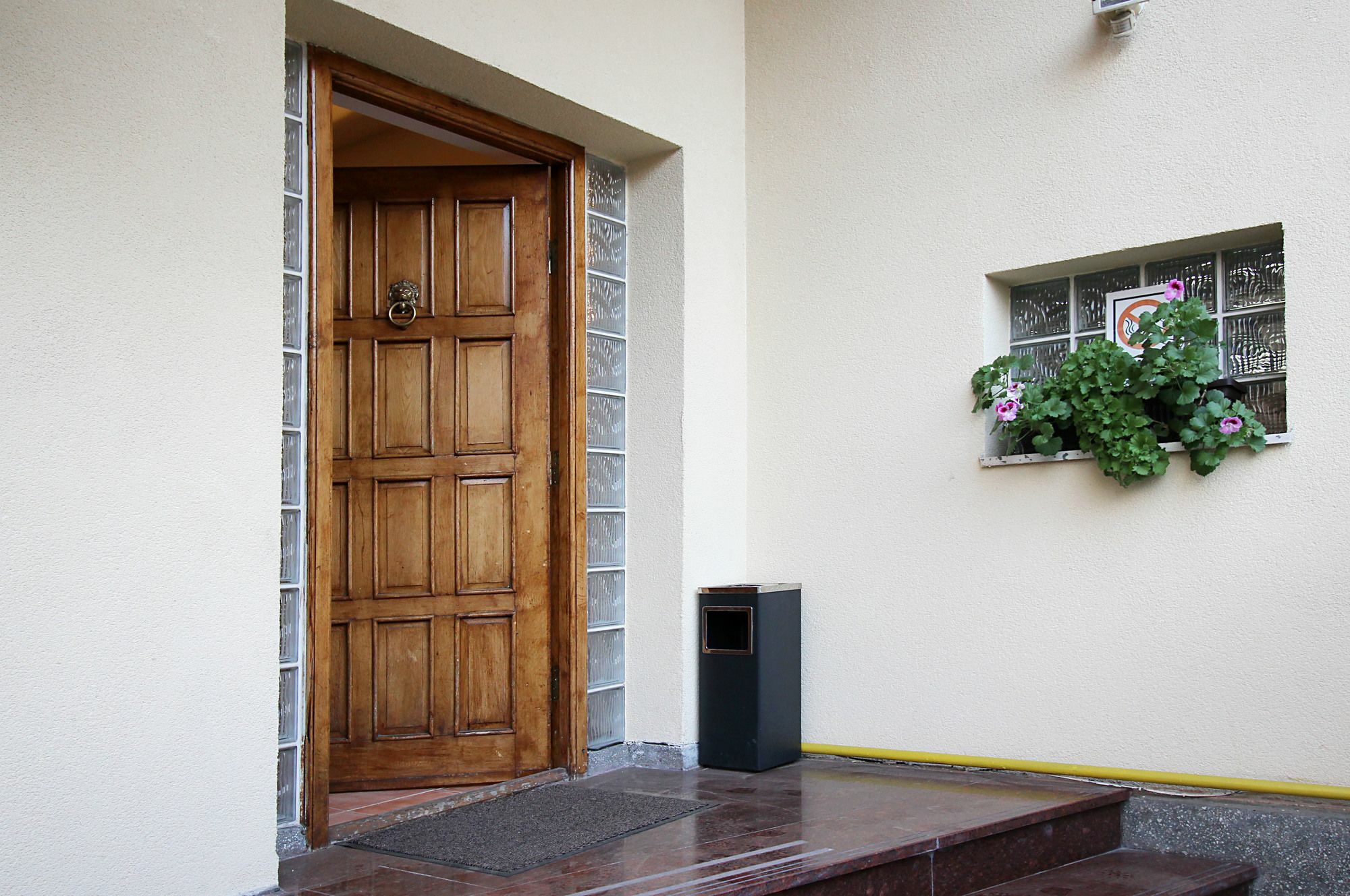 Central Villa Bukares Bagian luar foto