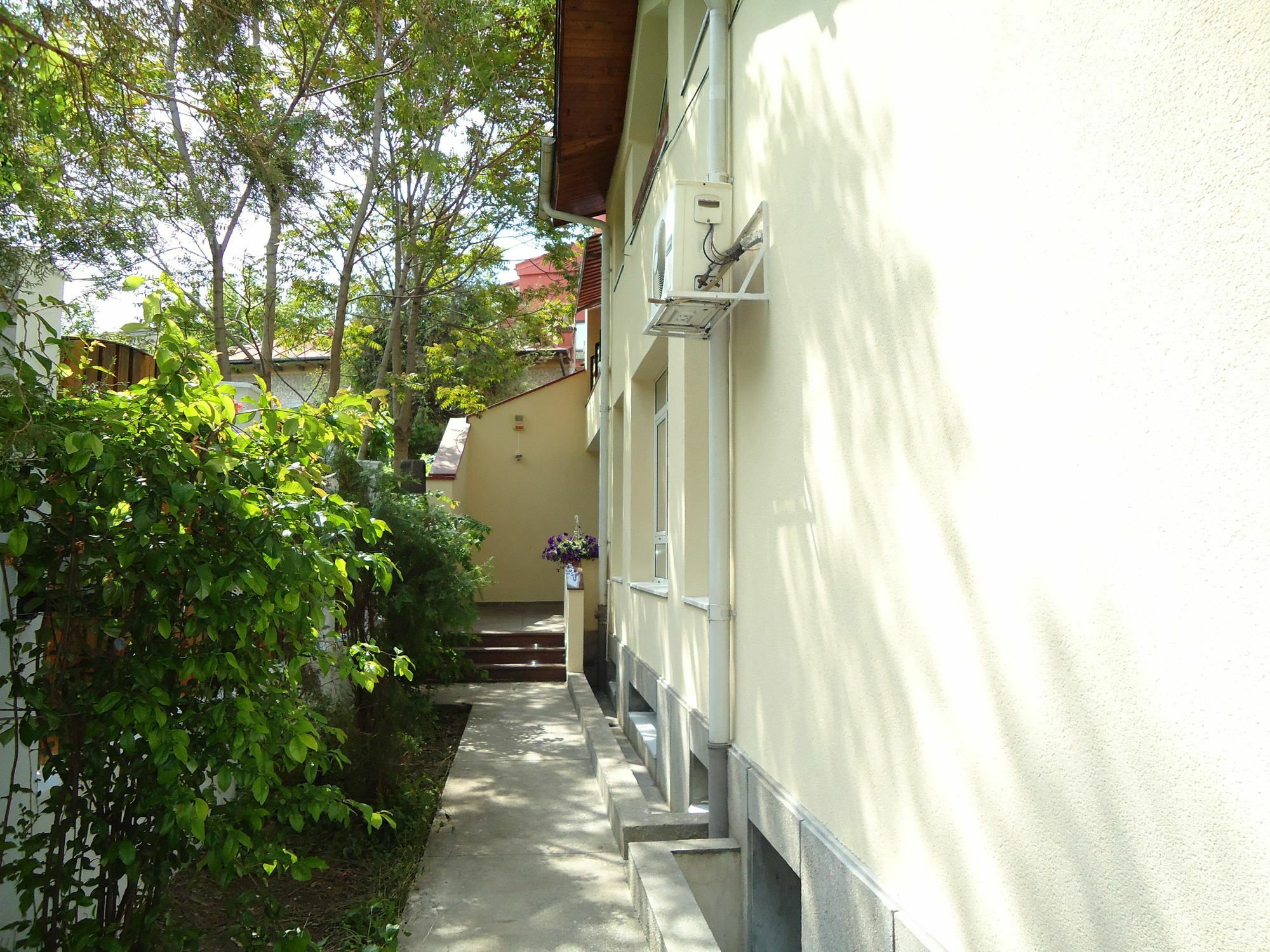 Central Villa Bukares Bagian luar foto